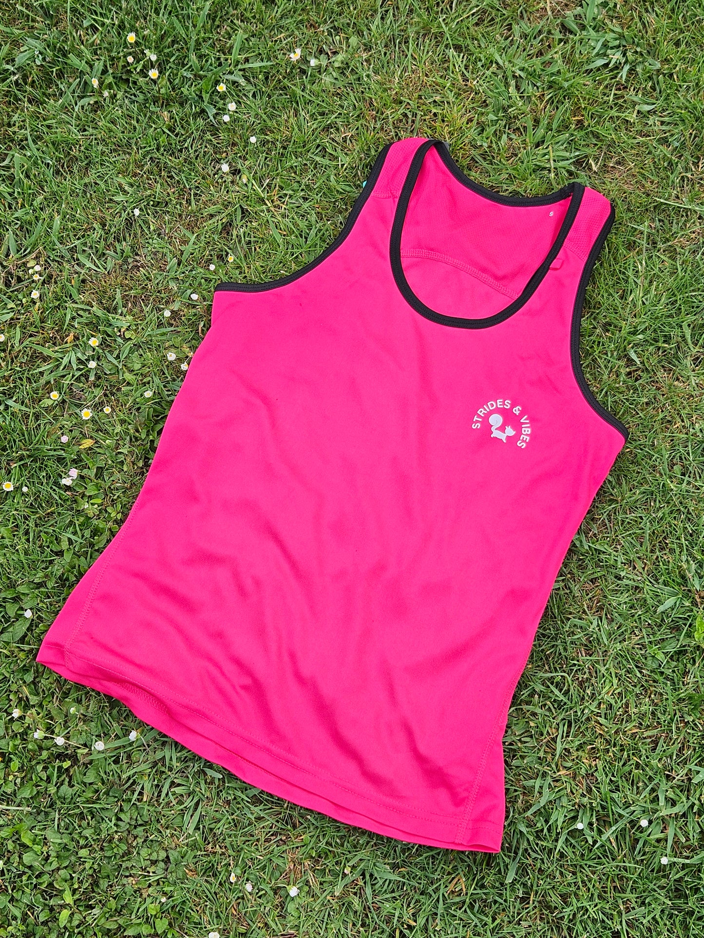 Ladies Running Vest Core Collection - Hot Pink/Black Trim